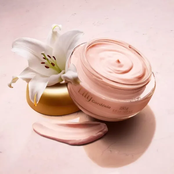 Coffret de presente Lily Gardénia: Eau De Parfum 75ml+creme Acetinado - Image 2